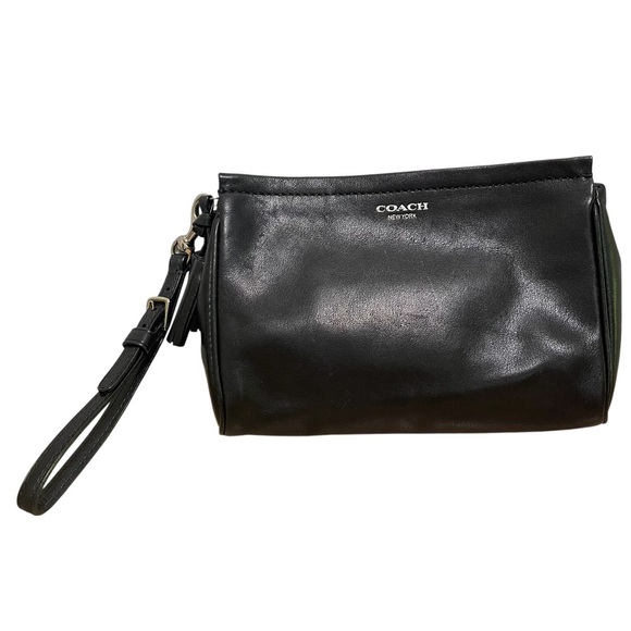 Coach Black Buttery Soft Leather Wristlet Clutch Removeable Strap Zip Close - Picture 1 of 16